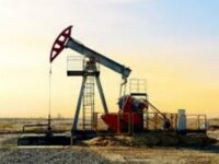 I prezzi del petrolio sono stabili tra Russia, Ucraina, pace, incertezza e dinamiche dell’offerta